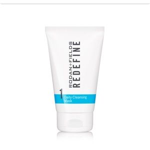 🆕 Rodan and Fields Redefine cleansing mask